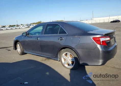 2012 Toyota Camry Base z USA, uszkodzony, nr VIN 4T1BF1FK0CU071472